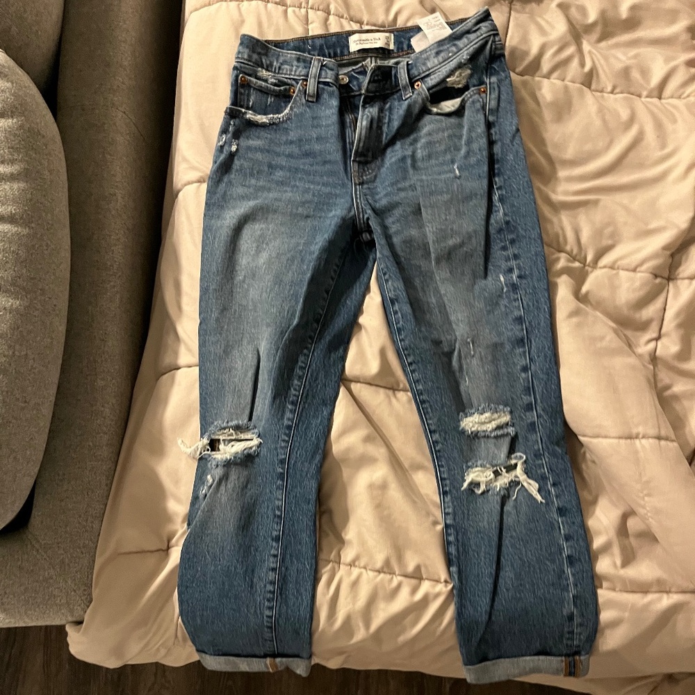 Abercrombie & Fitch The Boyfriend Mid-Rise